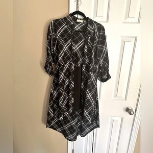 Black and white hi-lo shirt
